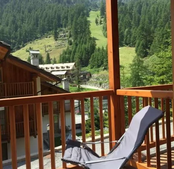 هتل Residence Felik