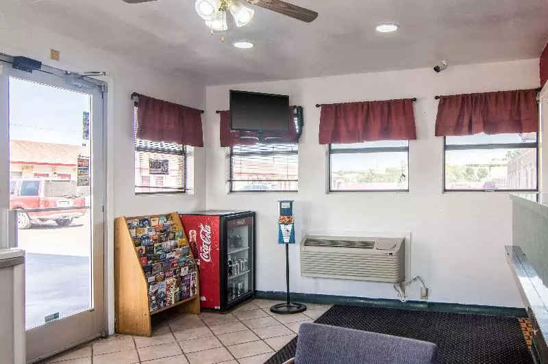 ホテル Rodeway Inn