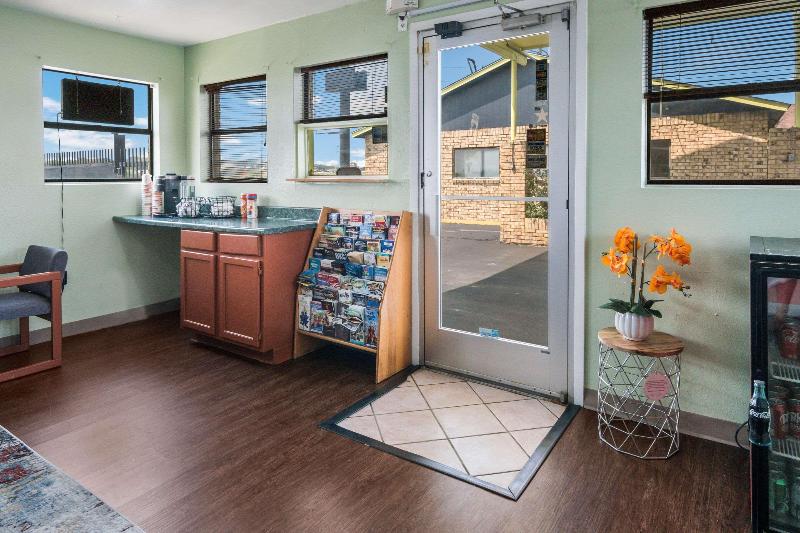 ホテル Rodeway Inn