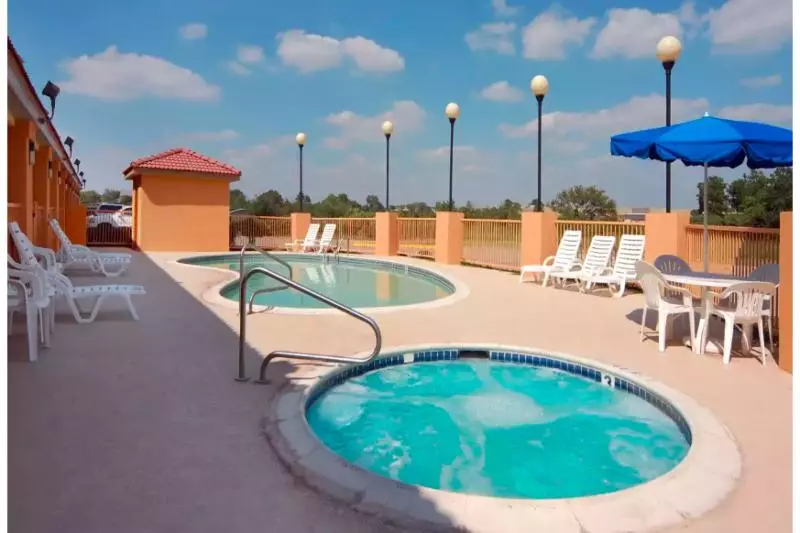 ホテル Rodeway Inn