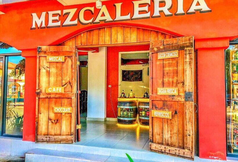 Отель Yuu Lee Casa Bendita Huatulco