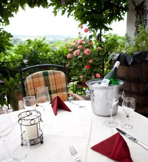 ホテル Zehnthof