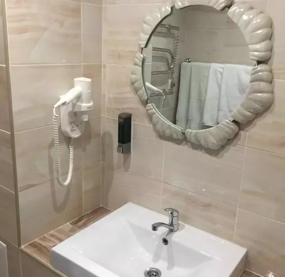 هتل Ros Les Prom