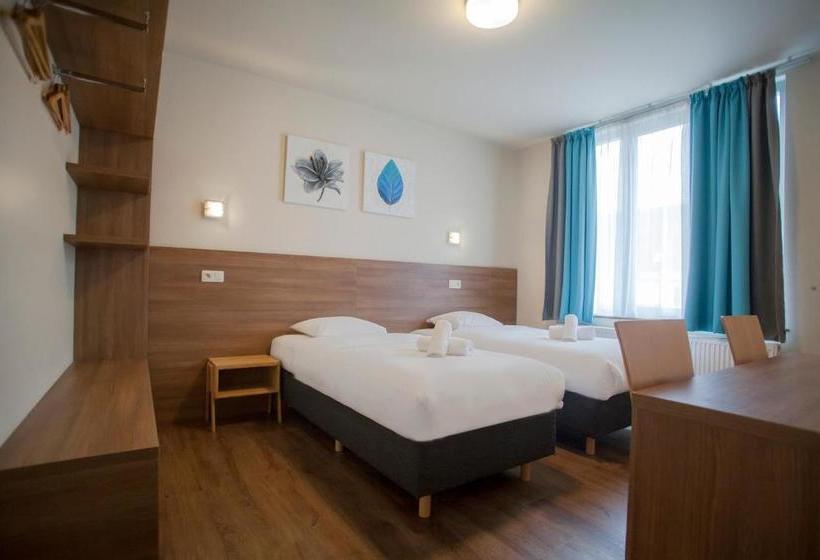 هتل Antwerp Inn