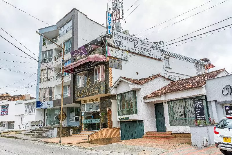Hotelli Ayenda San Fernando 1904