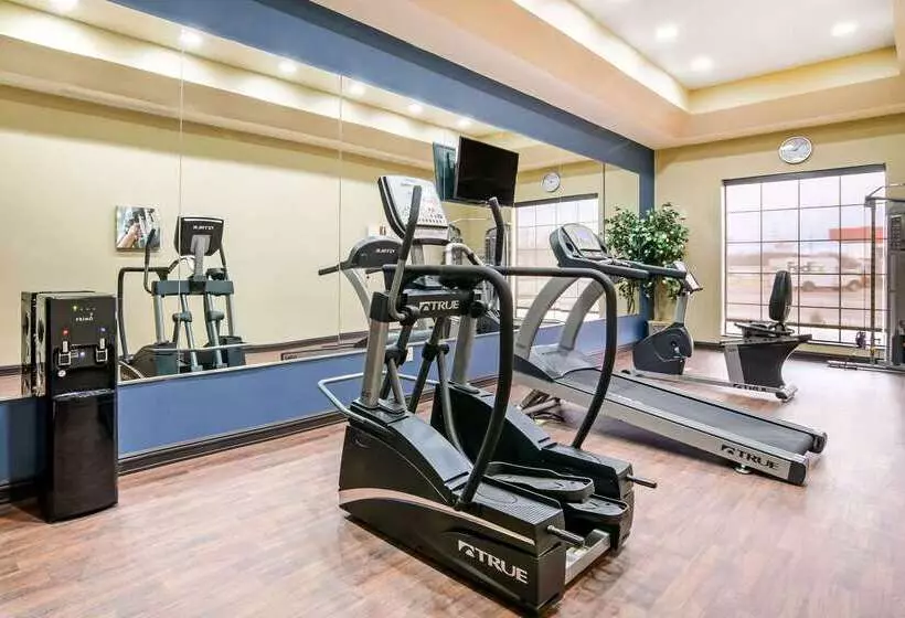 ホテル Comfort Inn & Suites Independence