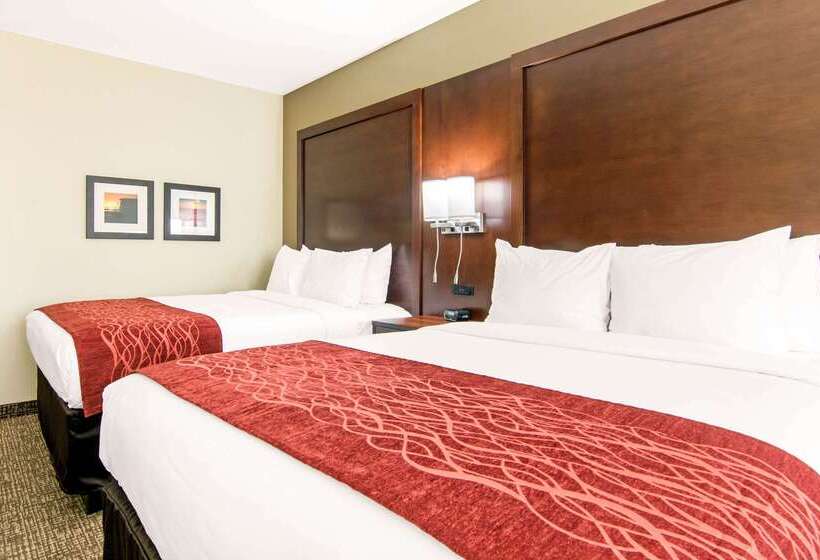 בית מלון כפרי Comfort Inn & Suites Independence