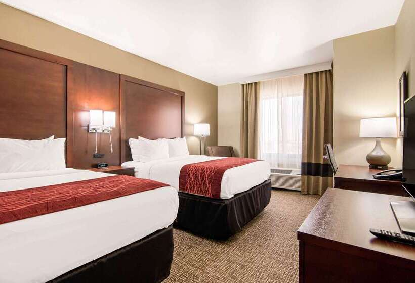 בית מלון כפרי Comfort Inn & Suites Independence