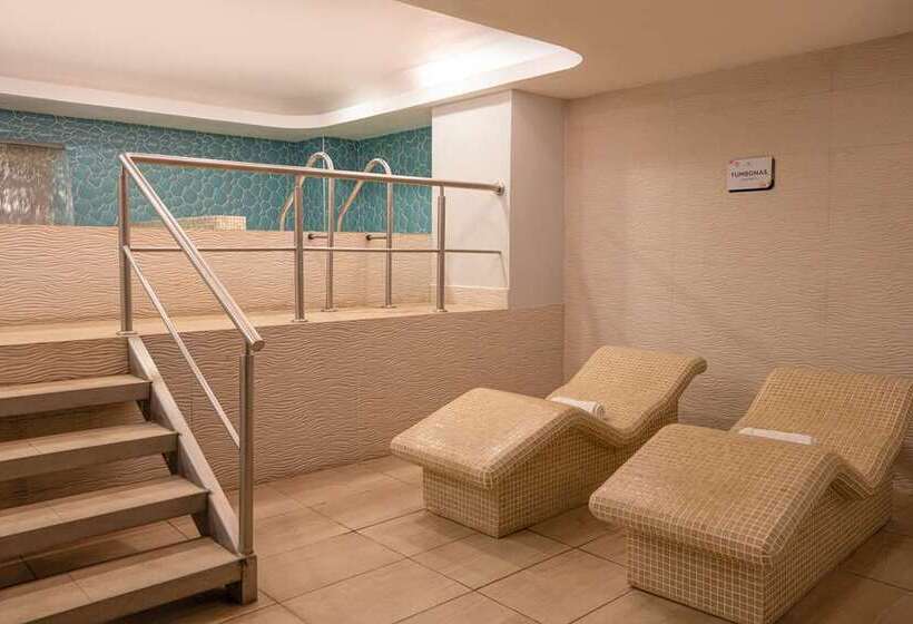 فندق Doubletree By Hilton Mazatlan