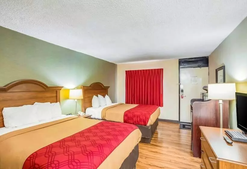 Hotelli Econo Lodge Huntington   Barboursville University Area