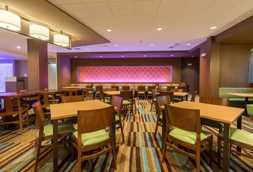 ホテル Fairfield Inn & Suites By Marriott Asheville Tunnel Road