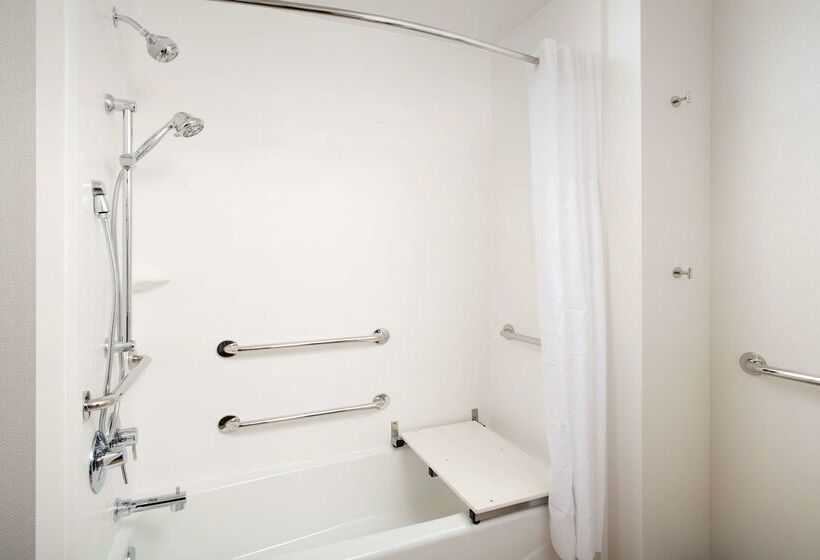 فندق Hampton Inn & Suites San Antonio Lackland Afb Seaworld