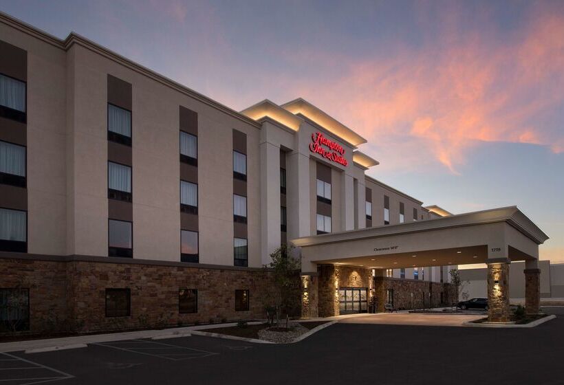 فندق Hampton Inn & Suites San Antonio Lackland Afb Seaworld