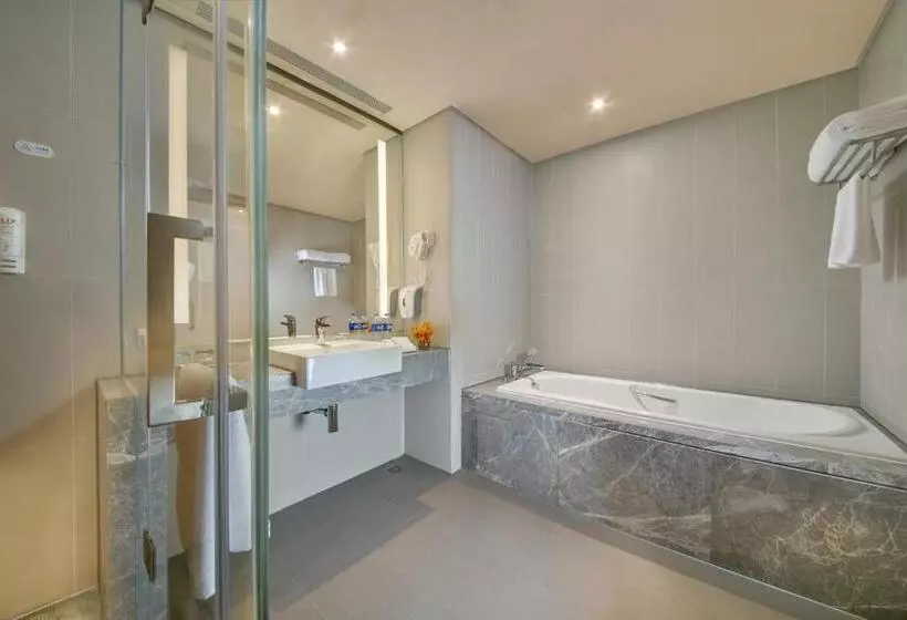 ホテル Holiday Inn Express Nantong Textile City, An Ihg