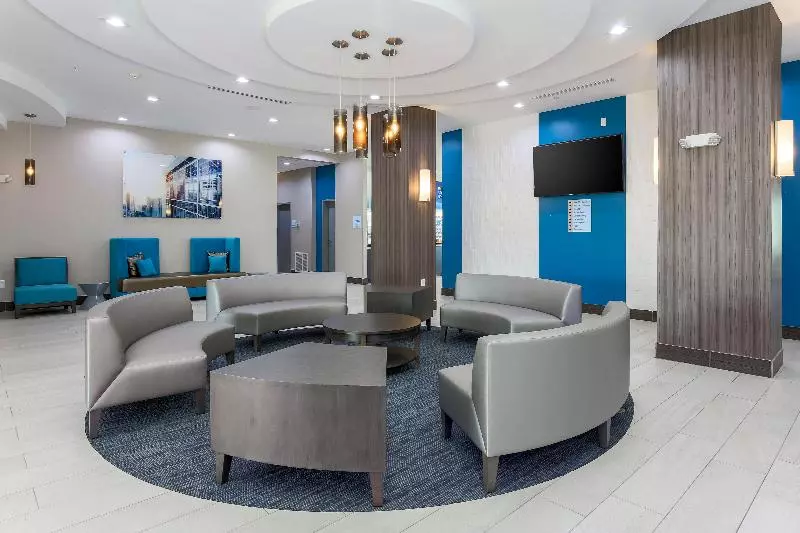 ホテル Holiday Inn Express & Suites Houston   Hobby Airport Area, An Ihg