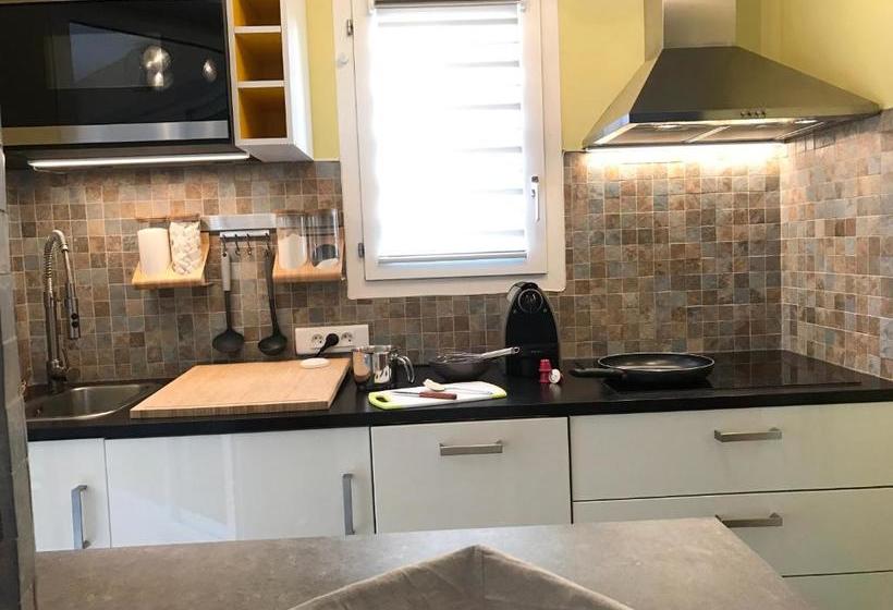 ホテル Les Pins Maritimes