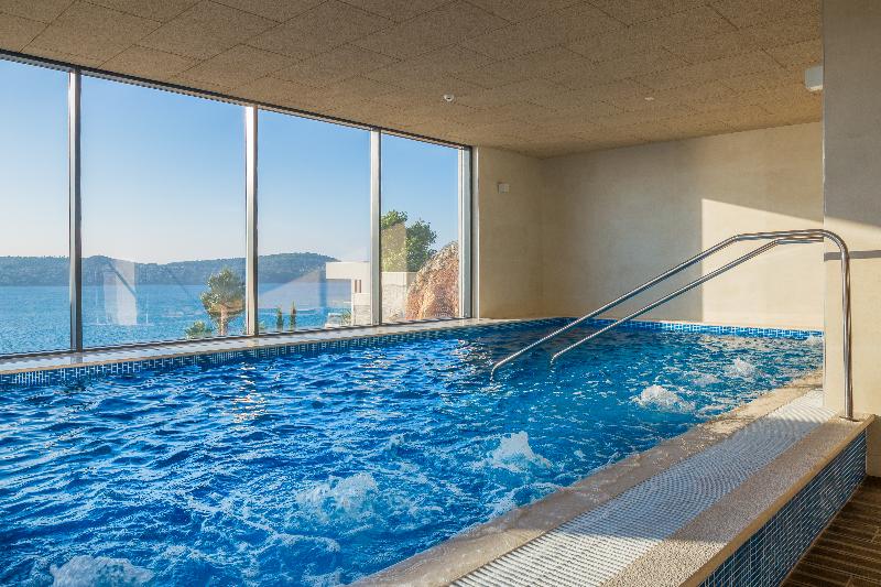 فندق Ola  Adults Only