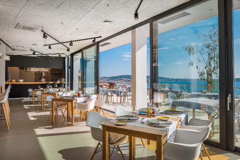 فندق Ola  Adults Only