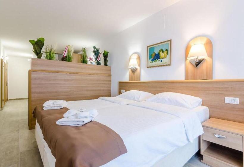 Отель Villa Paradiso 2