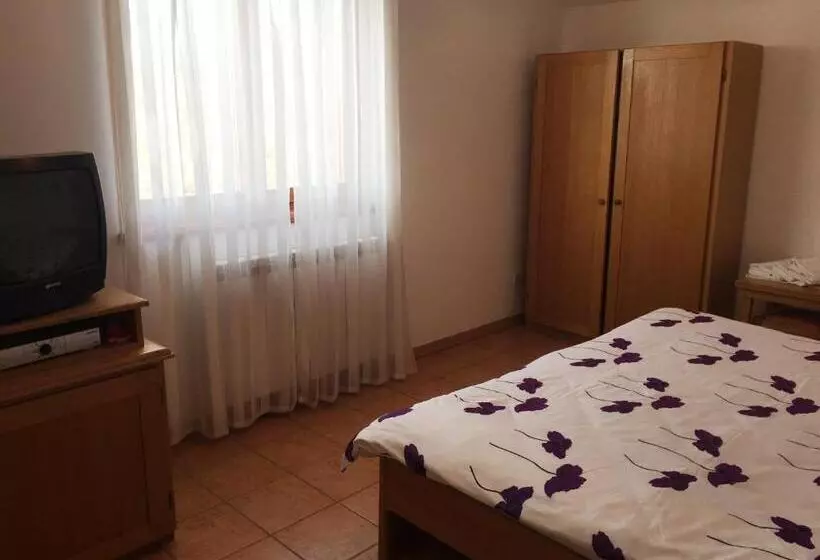Vera Bed And Breakfast