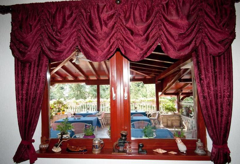 Bed & Breakfast Villa Klara