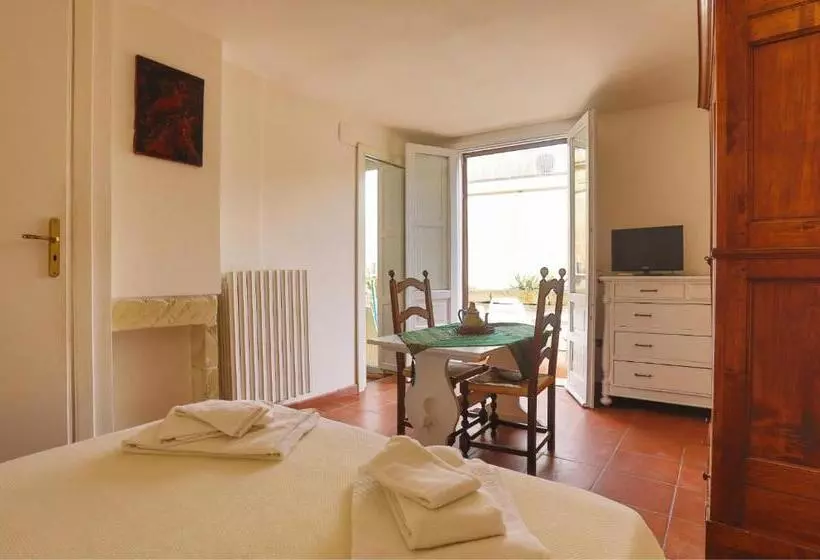 تختخواب و صبحانه Chiesa Greca Suites   Lecce Selection