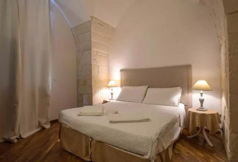 تختخواب و صبحانه Chiesa Greca Suites   Lecce Selection