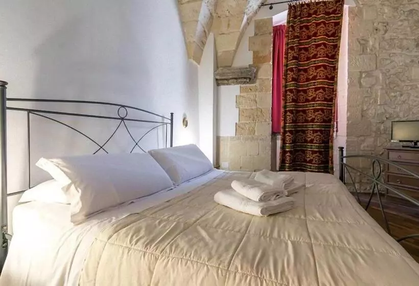 تختخواب و صبحانه Chiesa Greca Suites   Lecce Selection