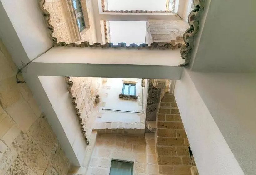 تختخواب و صبحانه Chiesa Greca Suites   Lecce Selection