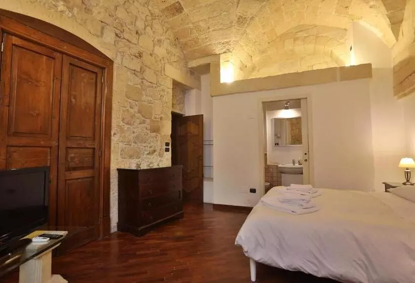 تختخواب و صبحانه Chiesa Greca Suites   Lecce Selection