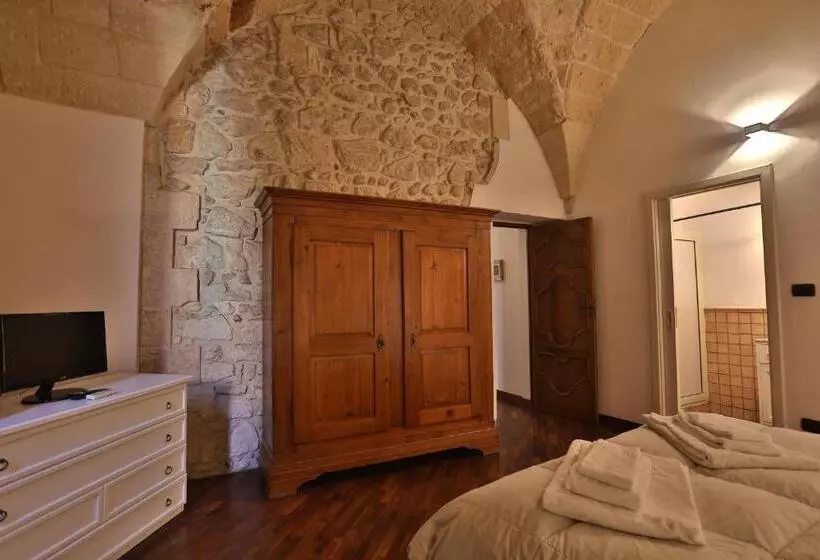 تختخواب و صبحانه Chiesa Greca Suites   Lecce Selection