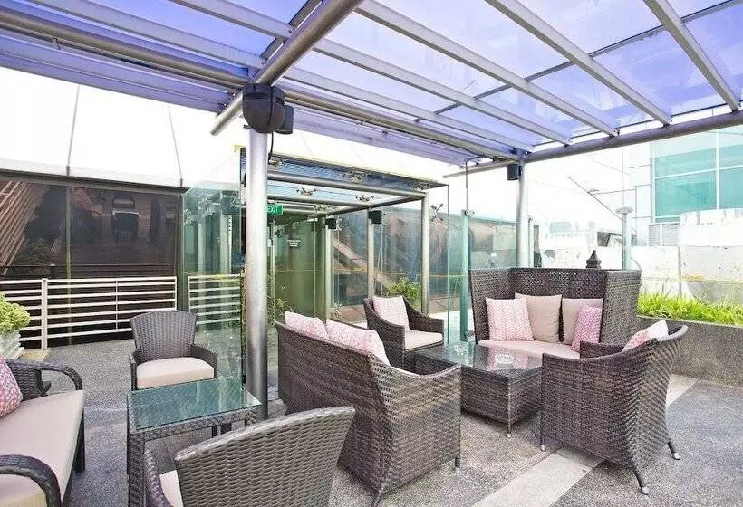 هتل Ambassador Transit Lounge Singapore T2