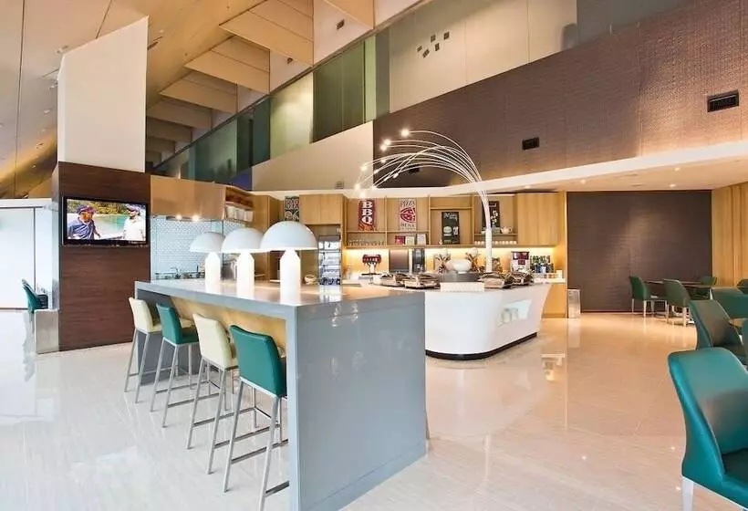 هتل Ambassador Transit Lounge Singapore T2