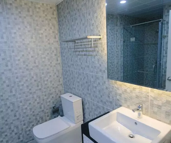 هتل Ca&sa Serviced Apartment