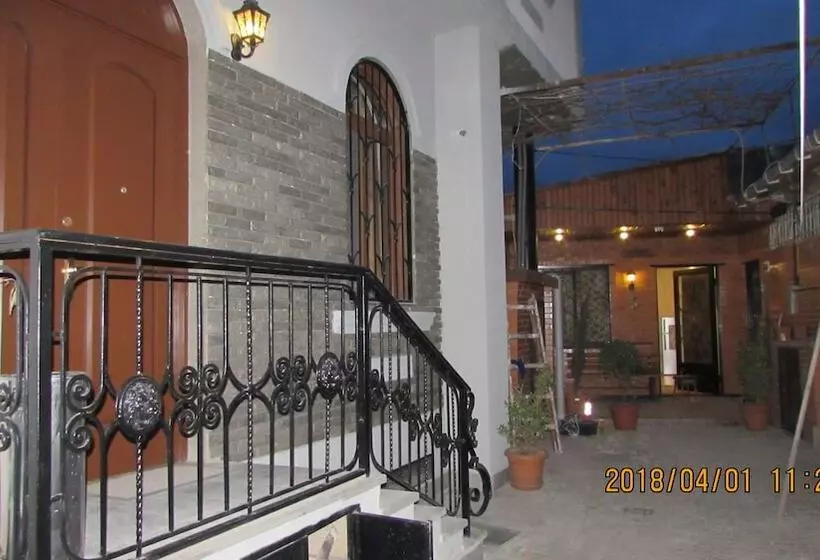 هتل Old Avlabari