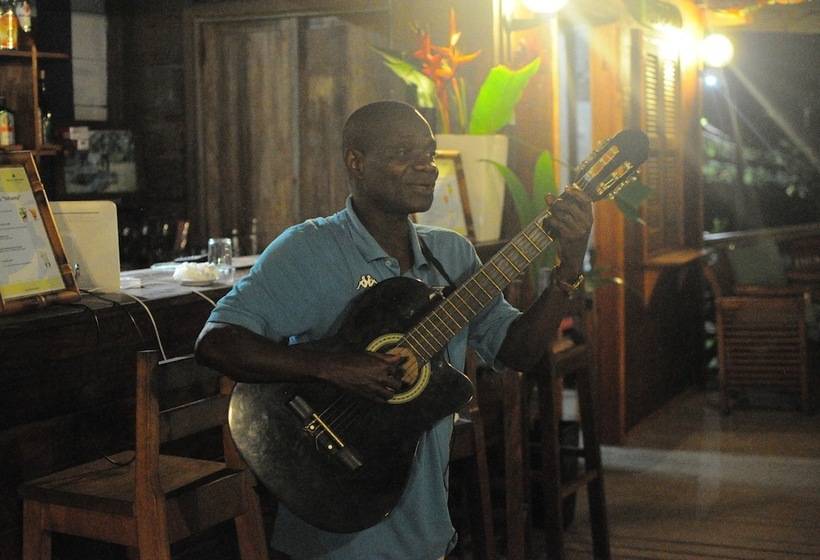 هتل Praia Inhame Ecolodge