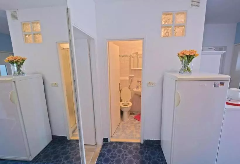 Hotelli Guest House Sunce, Traveler S Choice Best Panoramic View, Supetar Island Brac