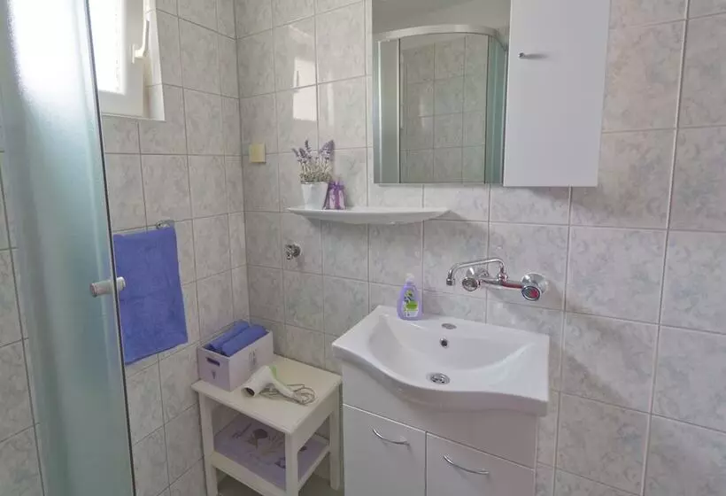 Hotelli Guest House Sunce, Traveler S Choice Best Panoramic View, Supetar Island Brac