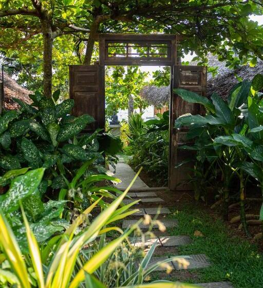 בית מלון כפרי Sea View Clay House