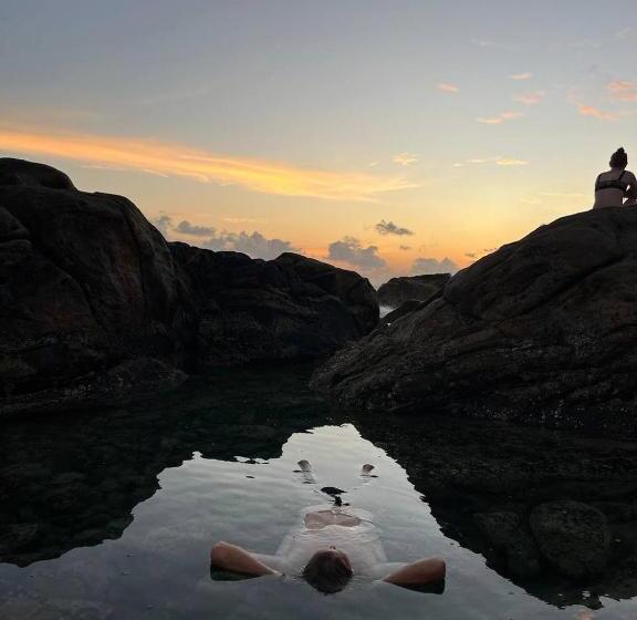 בית מלון כפרי Sea View Clay House