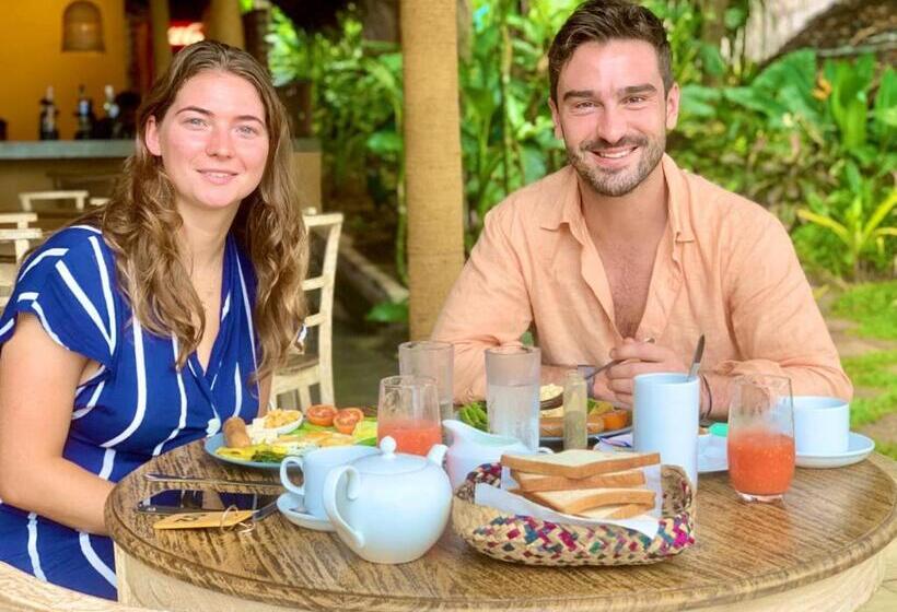 בית מלון כפרי Sea View Clay House