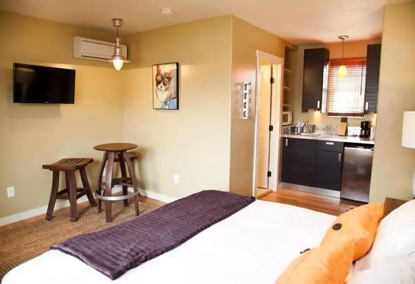 ホテル The Flagstone Boutique Inn & Suites