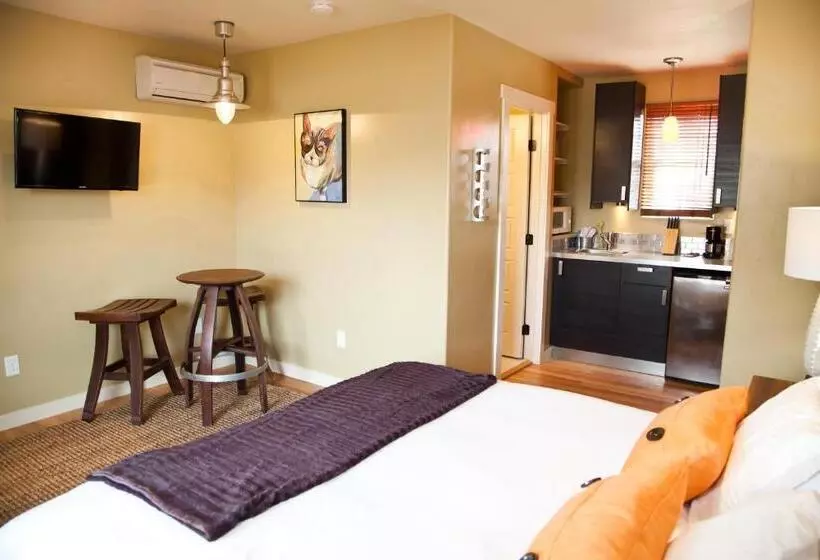 ホテル The Flagstone Boutique Inn & Suites