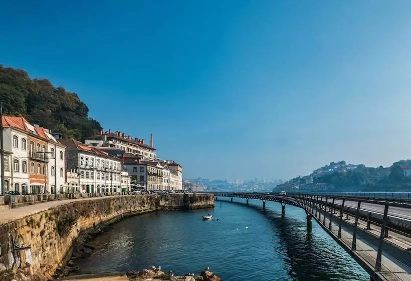ホテル Vila Gale Porto Ribeira