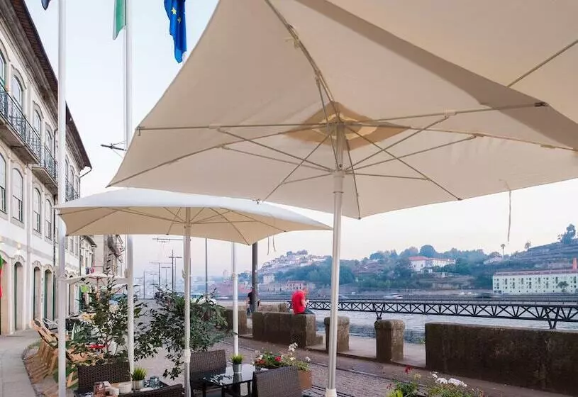 ホテル Vila Gale Porto Ribeira