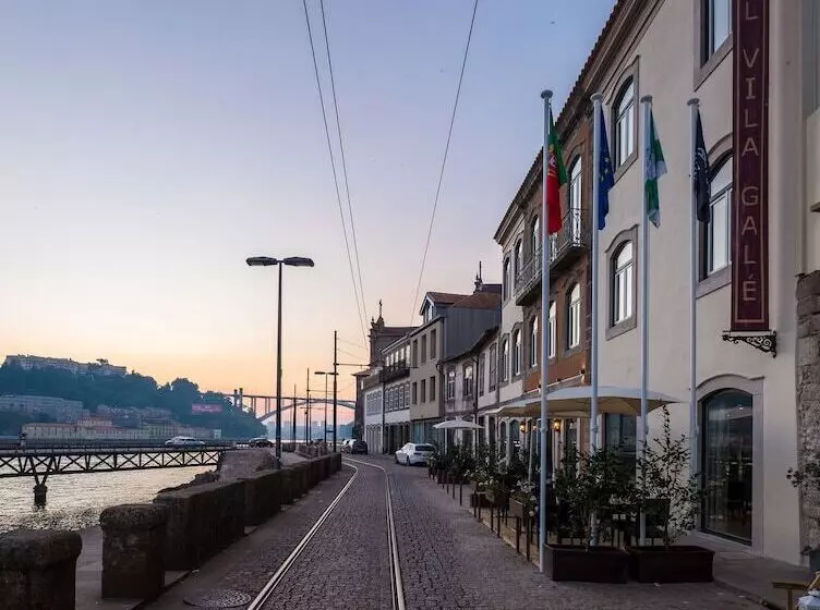 ホテル Vila Gale Porto Ribeira