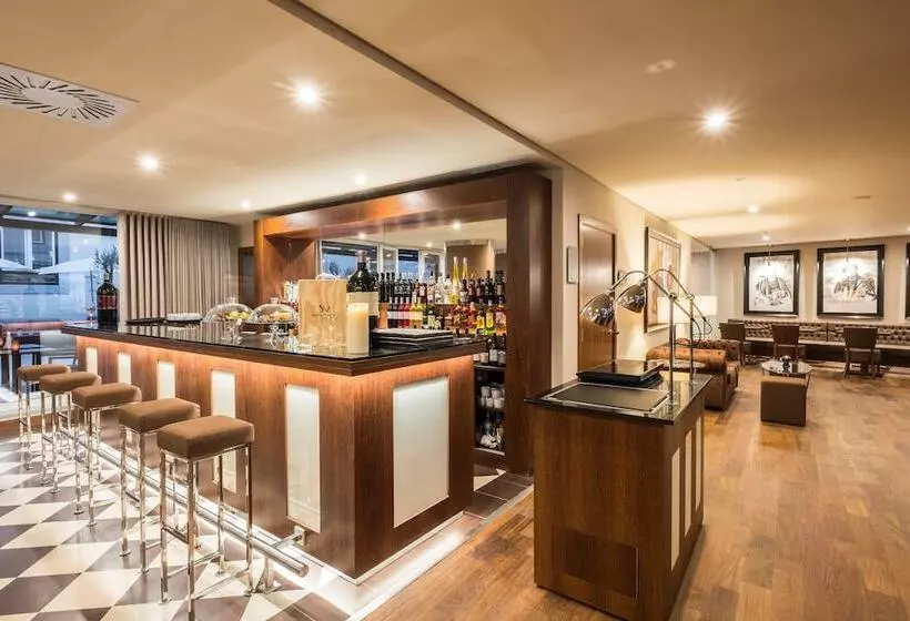 ホテル Vila Gale Porto Ribeira