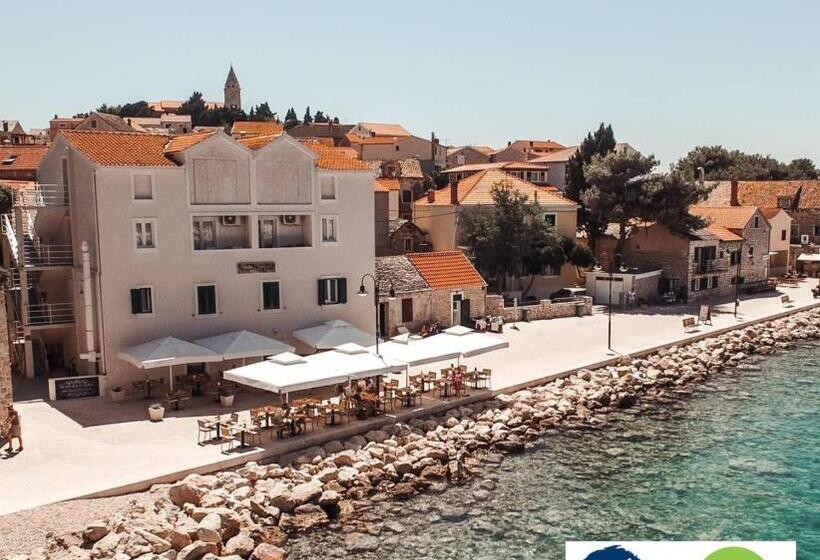 פנסיון Guest House Adria