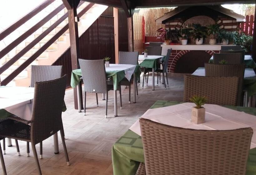 ペンション Pansion Maria