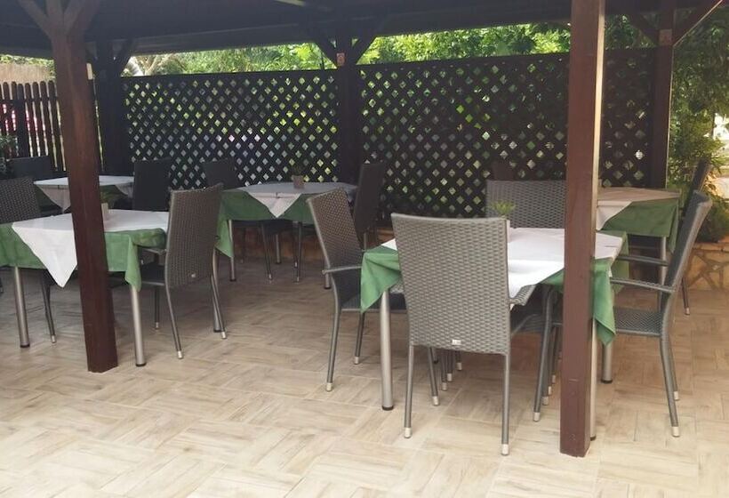 ペンション Pansion Maria